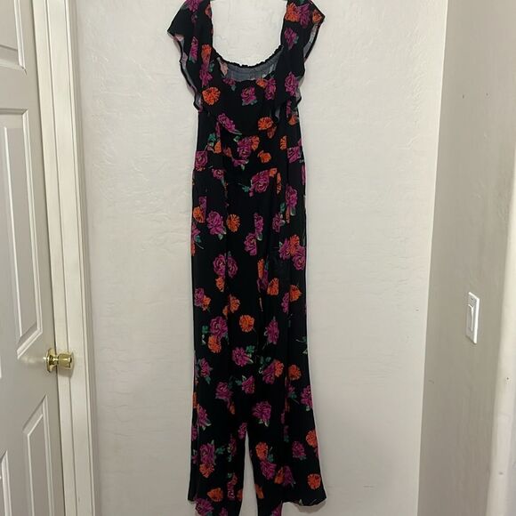 Torrid Black Floral Off Shoulder Design Contemporary Boho Feminine Jumpsuit - Picture 6 of 16